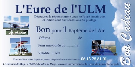 Sur nos bons cadeaux sont indiqués le nom du bénéficiaire, la durée du vol ainsi que la validité du bon.