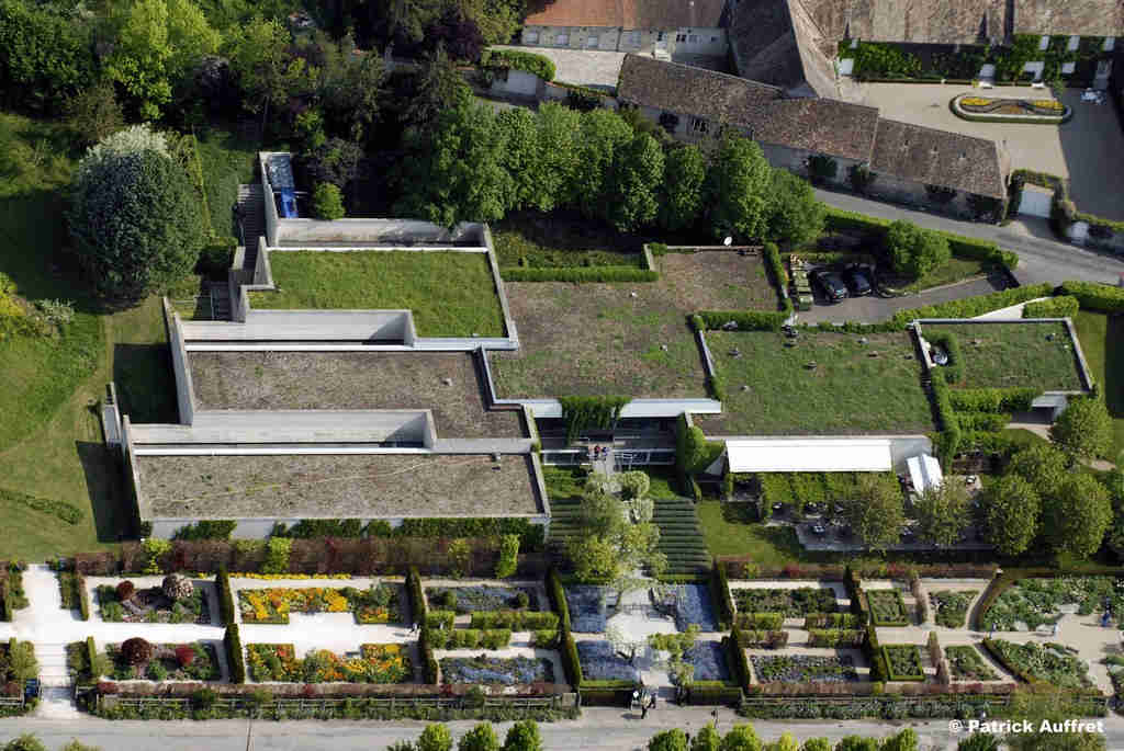 Musée de l'impressionnisme à Giverny Nous surplomberons le célèbre musée de l'impressionnisme.